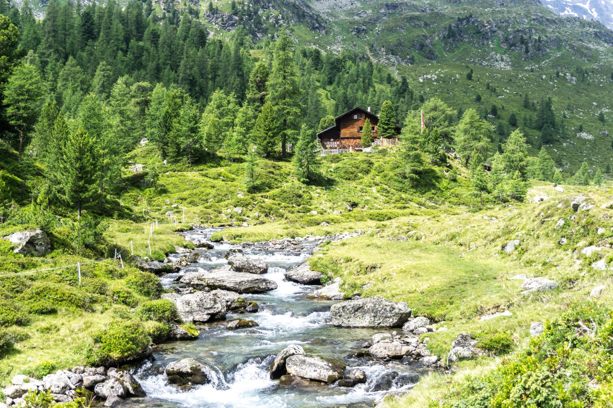 Lienzer Hütte-berghutten