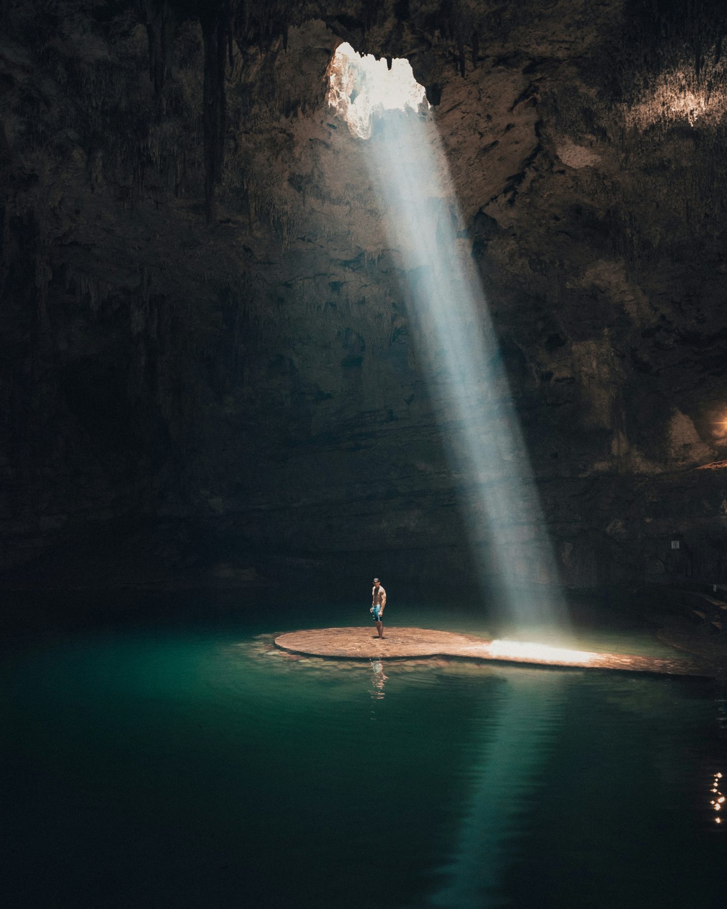 Een cenote in Mexico.