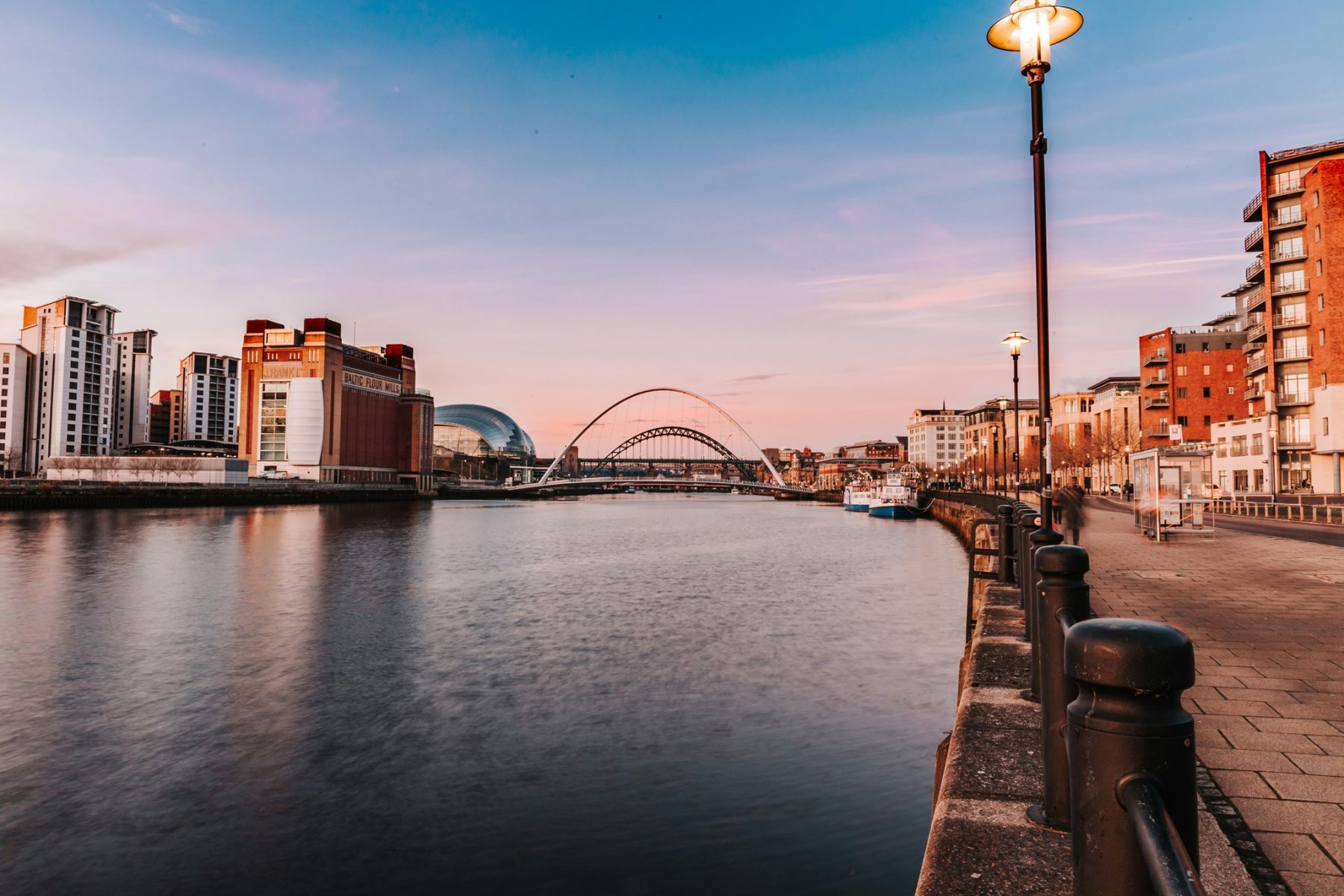 Leuke outdoor activiteiten, zoals wandelen langs de Tyne, zijn er in Newcastle voldoende