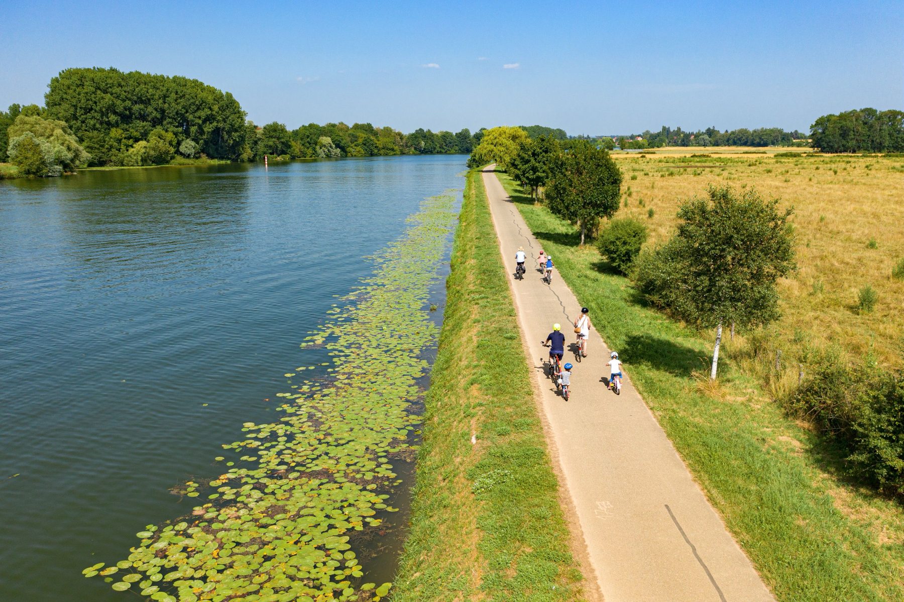 Fietsers tijdens het afleggen van de Voie Bleue.