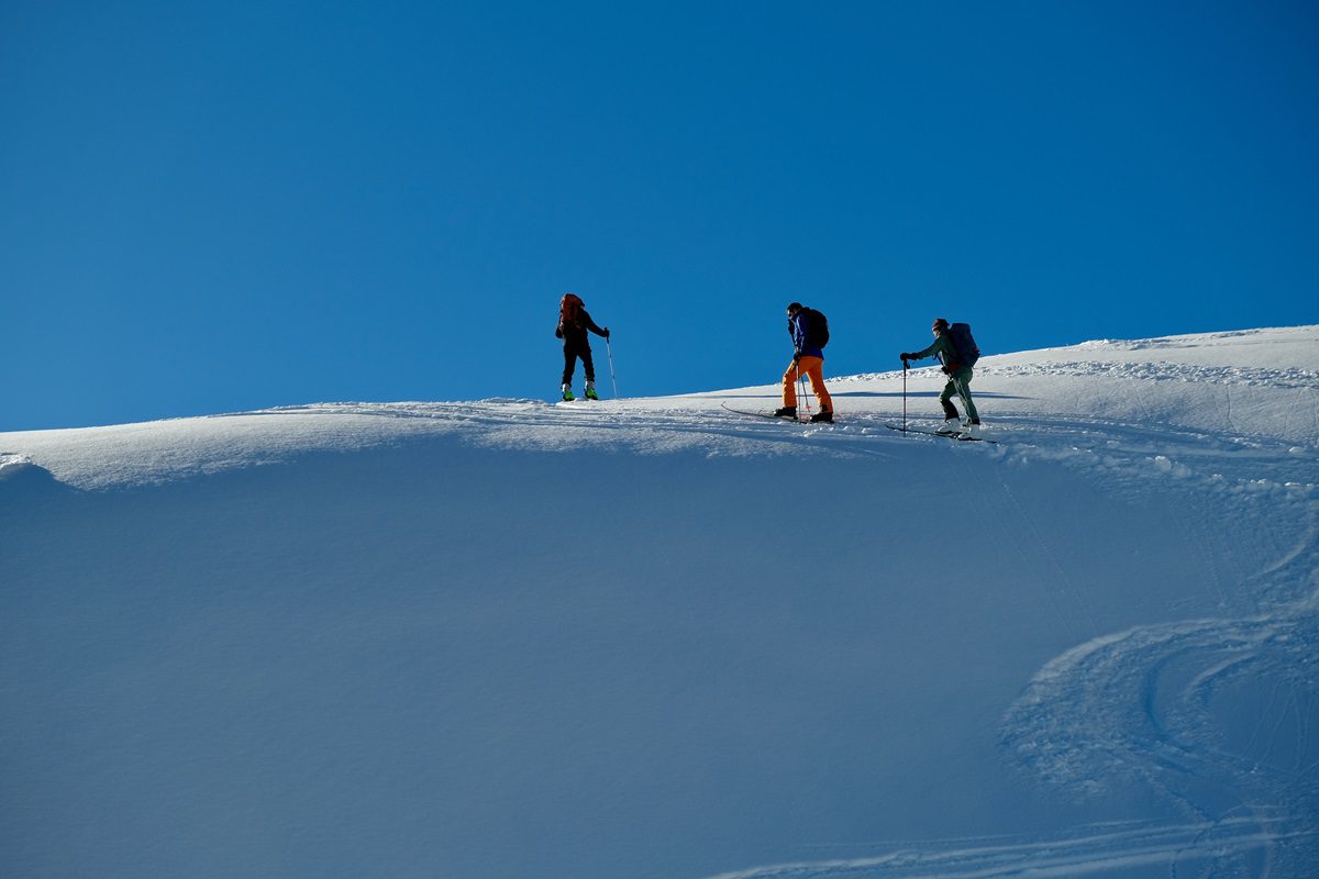 Een ski huttentocht is de ultieme manier om de bergen te beleven